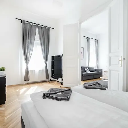 Downtown Visegradi10 Apartment *