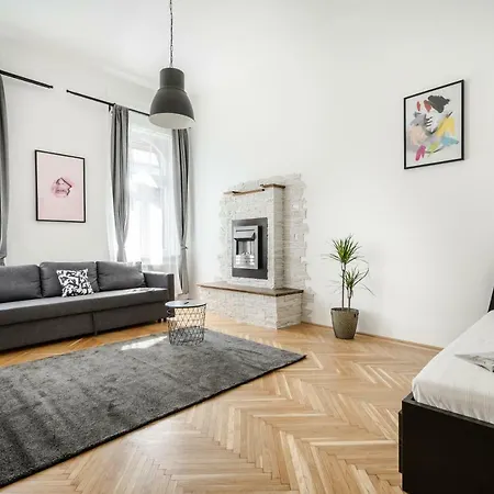 Apartment Downtown Visegradi10 Budapest